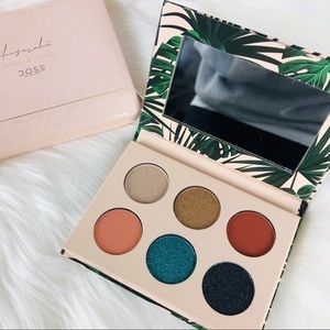 Brand new dose of colors Iluvsarahii palette.